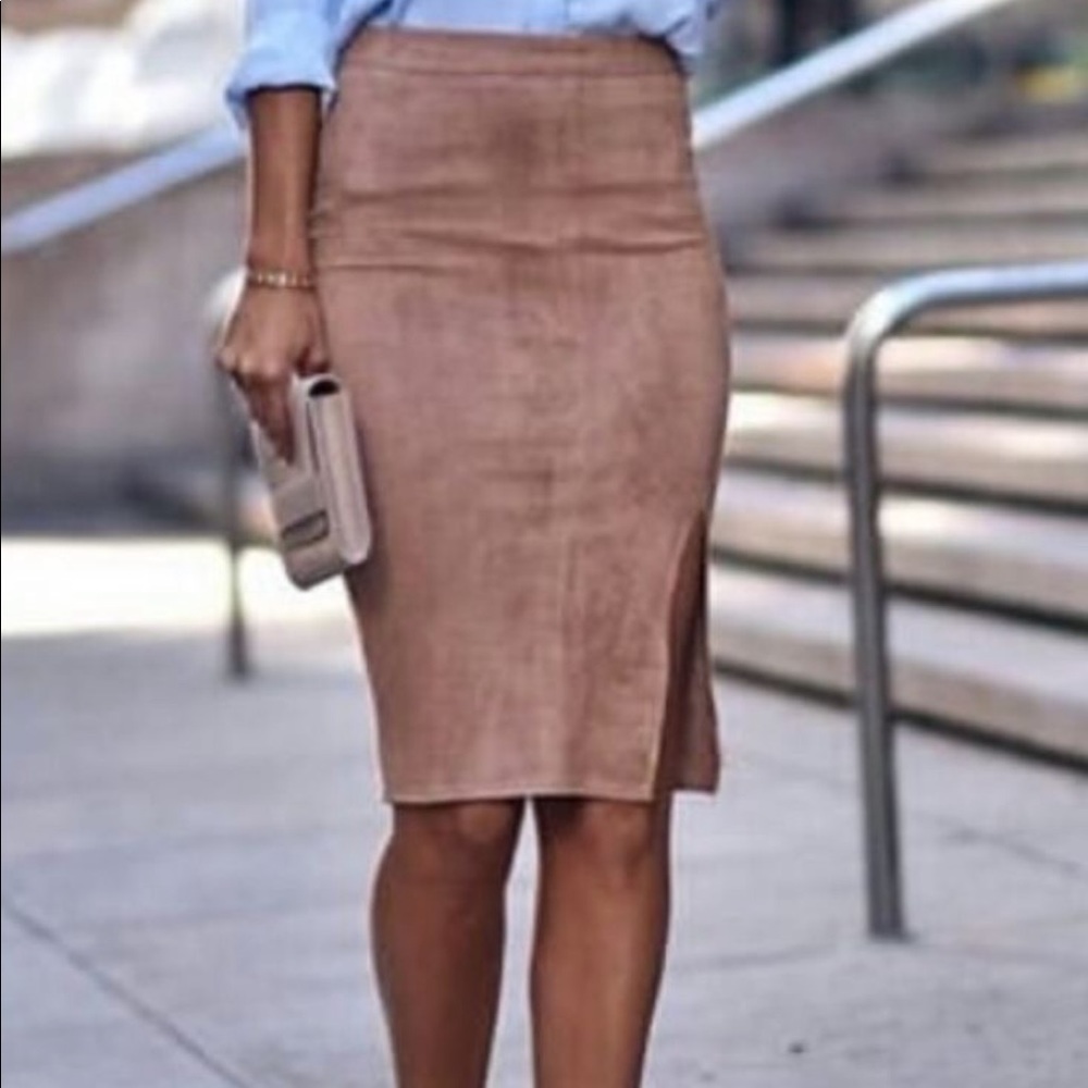 MAXMARA TAN SUEDE PENCIL SKIRT SZ 10